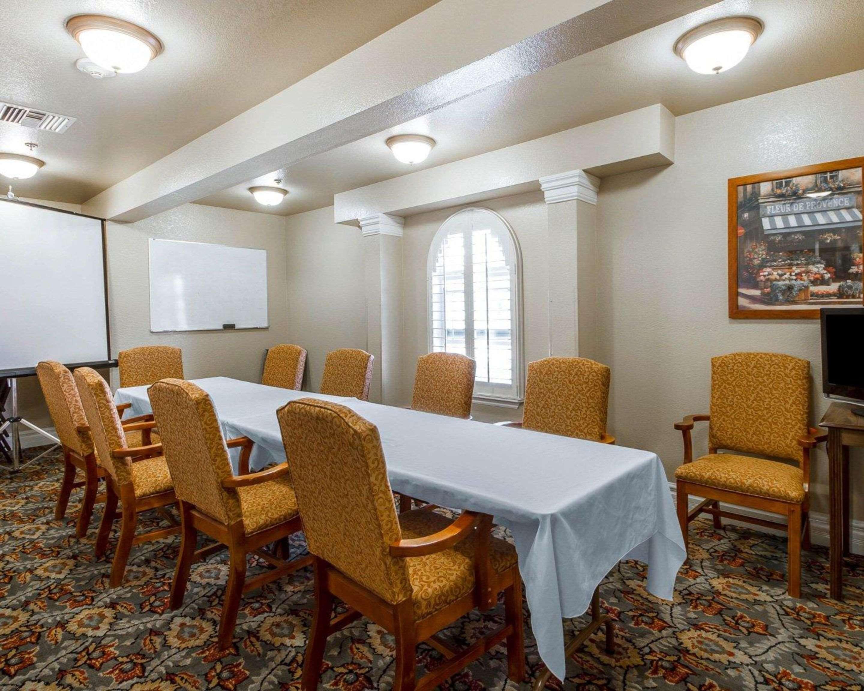 Comfort Inn&Suites Ukiah Mendocino County Esterno foto