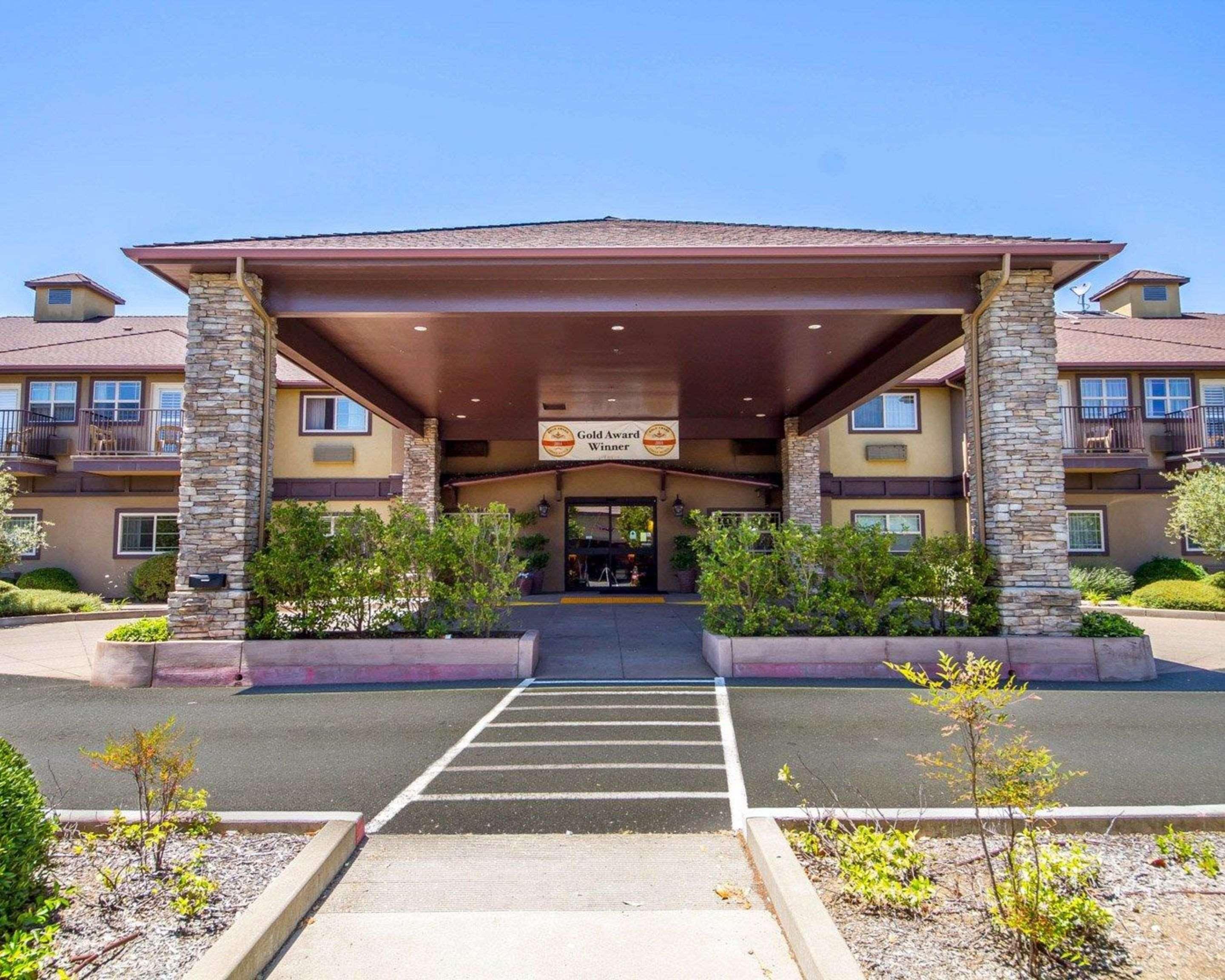Comfort Inn&Suites Ukiah Mendocino County Esterno foto
