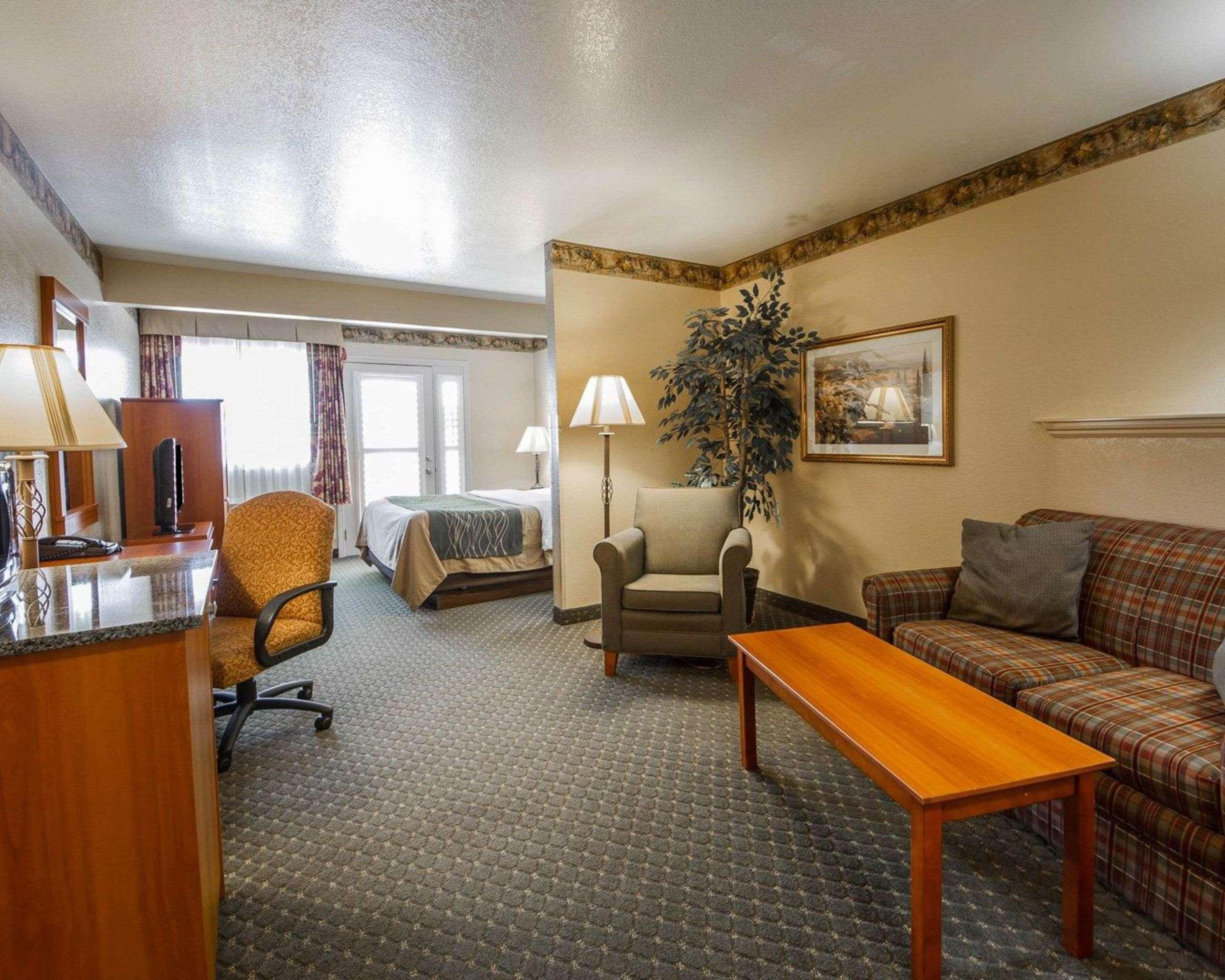 Comfort Inn&Suites Ukiah Mendocino County Esterno foto